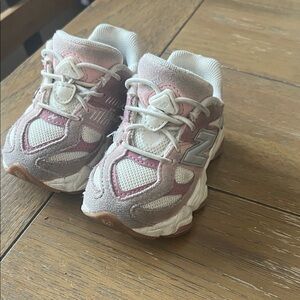 New Balance Kids Sneakers - Pink and White